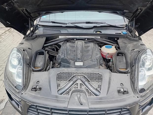 Porsche Macan 2015 Gray