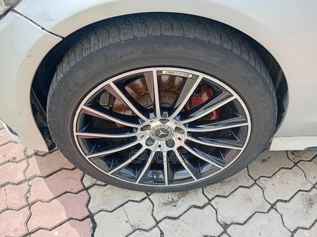 Mercedes-Benz C300 Sport 4Matic Sedan AWD (2.0L 4cyll 7A) 2016 Silver