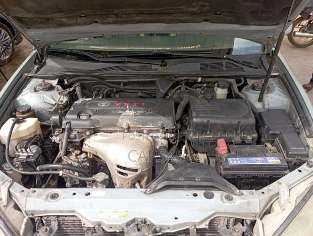 Toyota Camry 2006 Blue