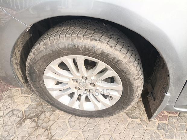 Toyota Sienna 2013 Silver