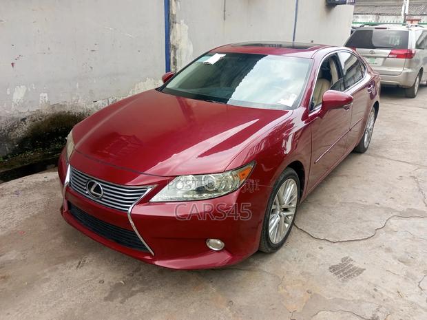 Lexus ES 2013 Red
