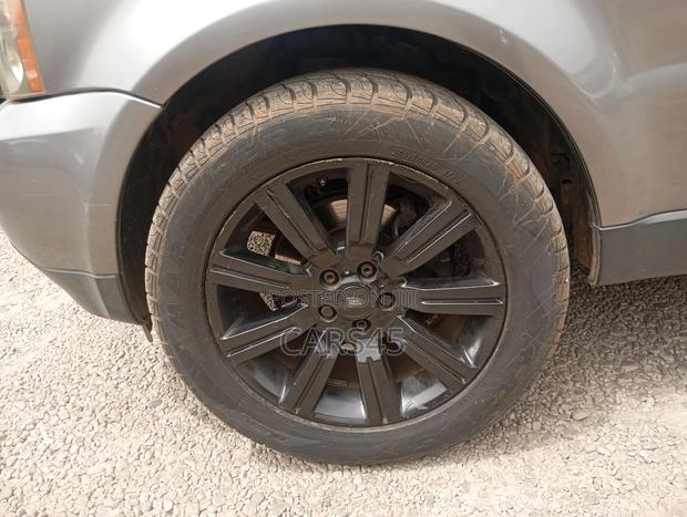 Land Rover Range Rover 2007 Gray