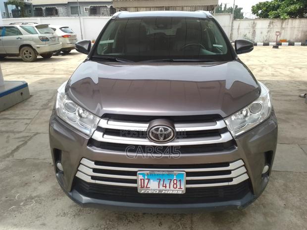 Toyota Highlander 2017 Gray