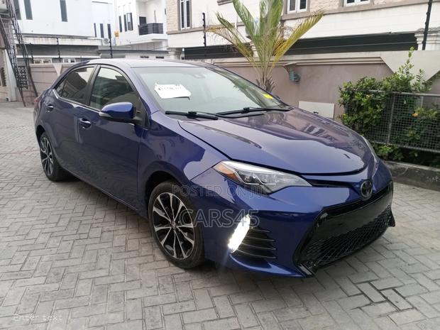 Toyota Corolla 2019 Blue