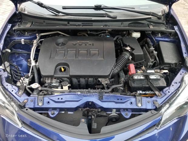 Toyota Corolla 2019 Blue