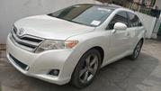 Toyota Venza 2011 White for sale