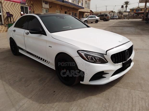 Mercedes-Benz C450 2016 White