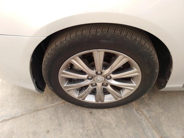 Lexus ES 2009 Silver