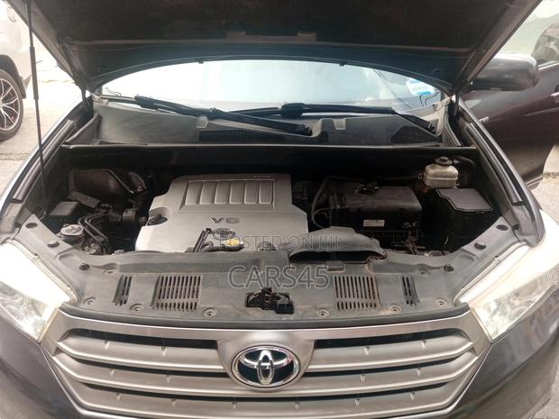 Toyota Highlander 2013 Gray