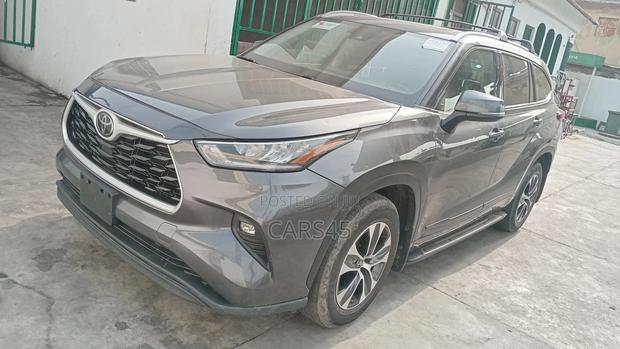 Toyota Highlander 2020 Gray