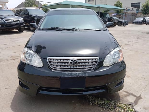 Toyota Corolla 2006 Black