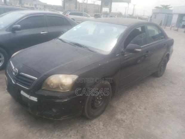 Toyota Avensis 2006 Black