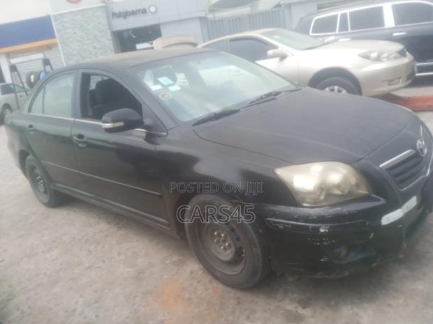Toyota Avensis 2006 Black