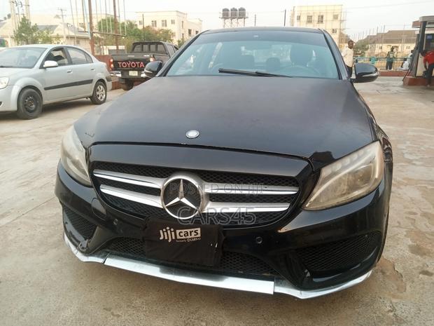Mercedes-Benz C400 2015 Black