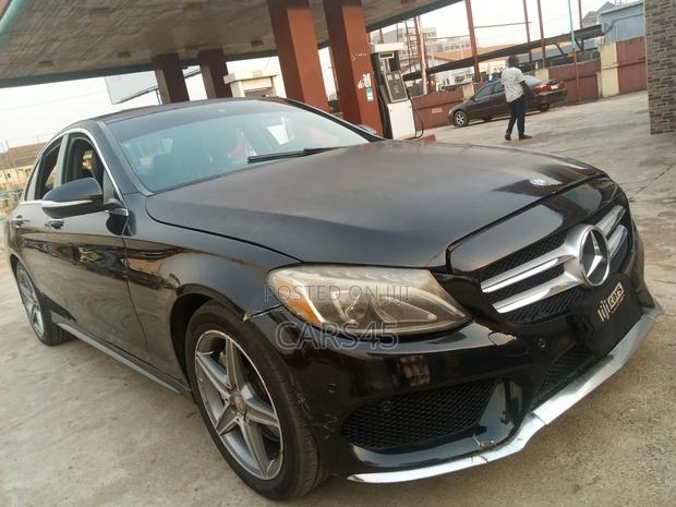 Mercedes-Benz C400 2015 Black