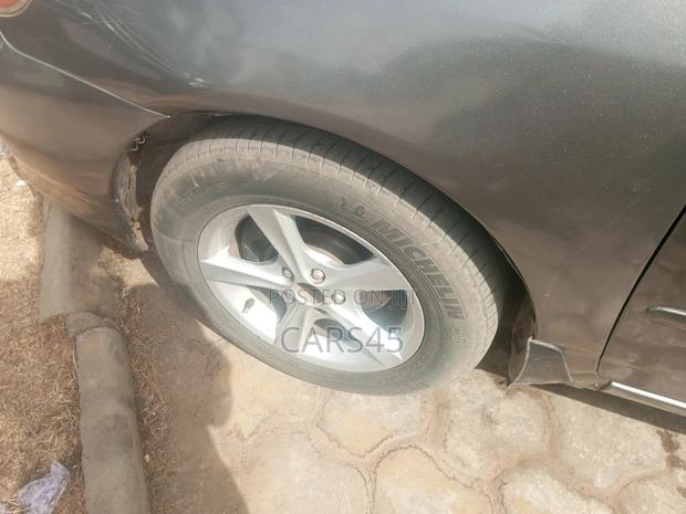 Toyota Corolla 2003 Gray