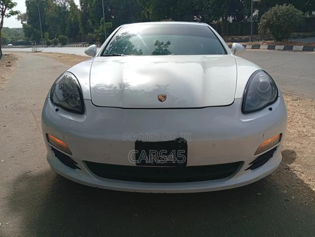 Porsche Panamera 2012 White
