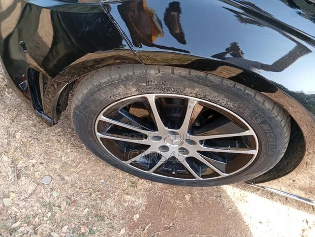 Mercedes-Benz C300 2016 Black