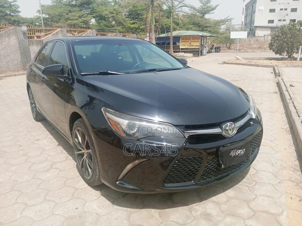Toyota Camry 2015 Black
