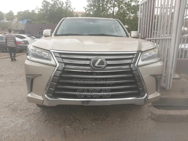 Lexus LX 570 AWD 2016 Gold