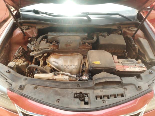 Toyota Camry 2012 Red