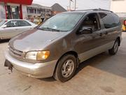 Toyota Sienna 1999 Gray for sale