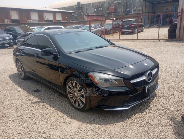 Mercedes-Benz C-Class 2018 Black