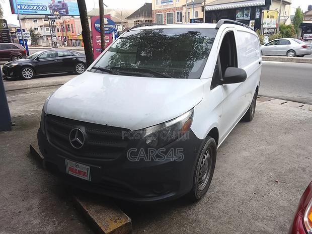 Mercedes-Benz Metris 2.0 FWD 2017 White