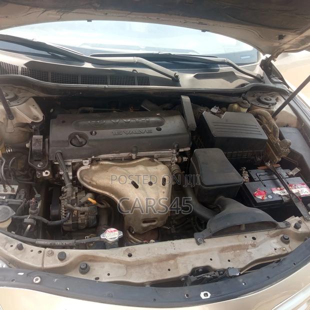 Toyota Camry 2007 Gold