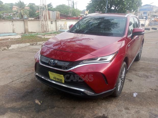 Toyota Venza 2022 Red