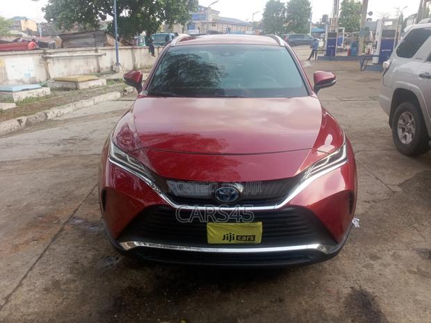 Toyota Venza 2022 Red