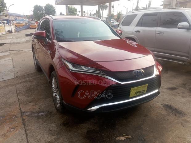 Toyota Venza 2022 Red