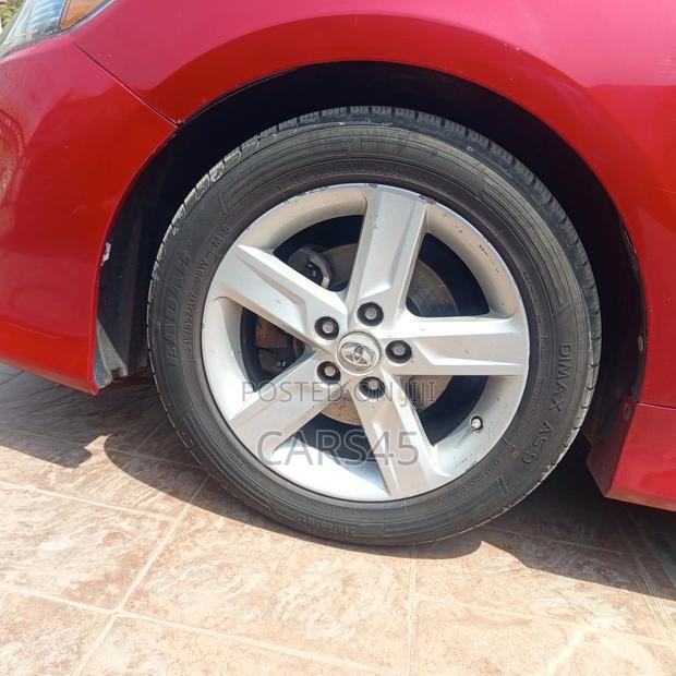 Toyota Camry 2013 Red