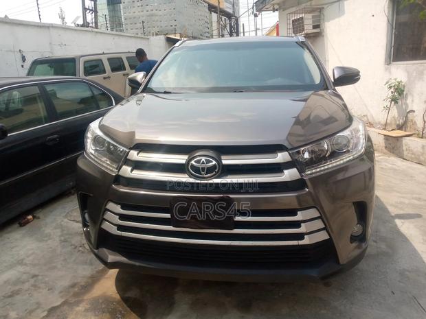 Toyota Highlander 2015 Gray