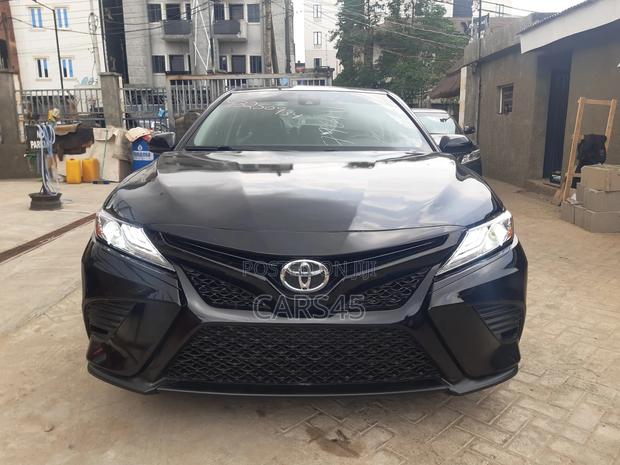 Toyota Camry 2019 Black