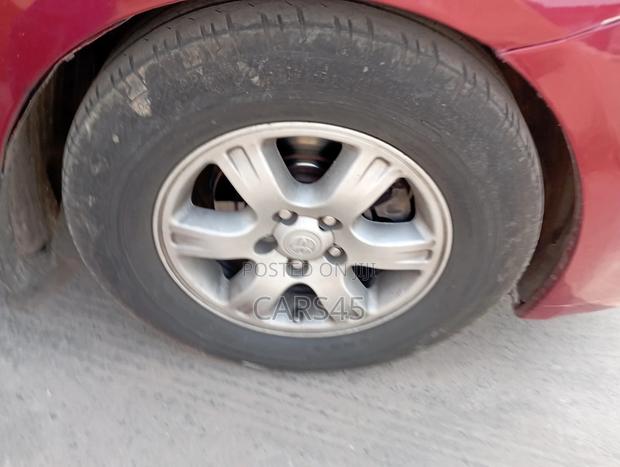 Toyota Sienna 2009 Red