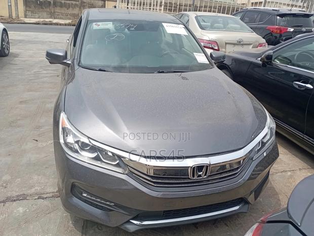 Honda Accord 2016 Gray