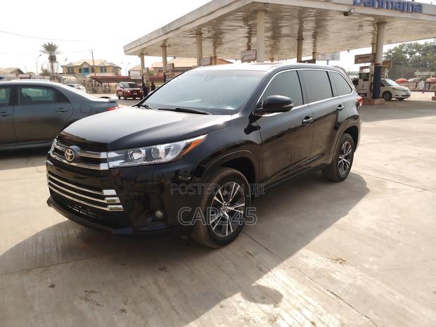 Toyota Highlander 2018 Black