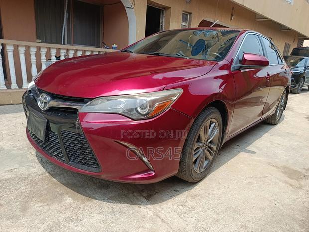 Toyota Camry 2015 Red