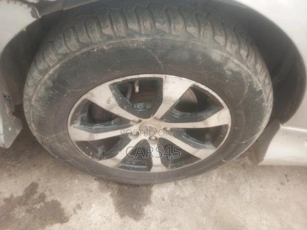 Toyota Corolla 2007 Silver