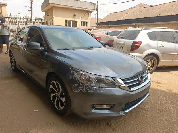 Honda Accord 2015 Gray
