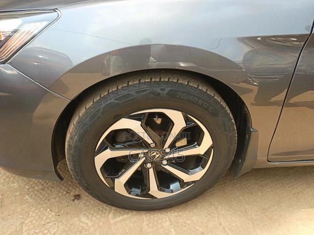 Honda Accord 2015 Gray
