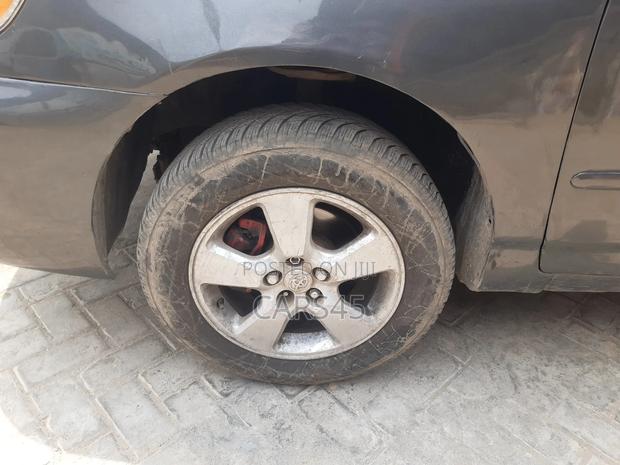 Toyota Corolla 2007 Gray