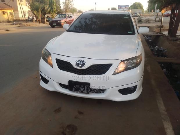 Toyota Camry 2011 White