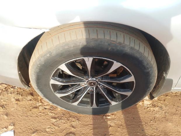 Toyota Camry 2010 Silver