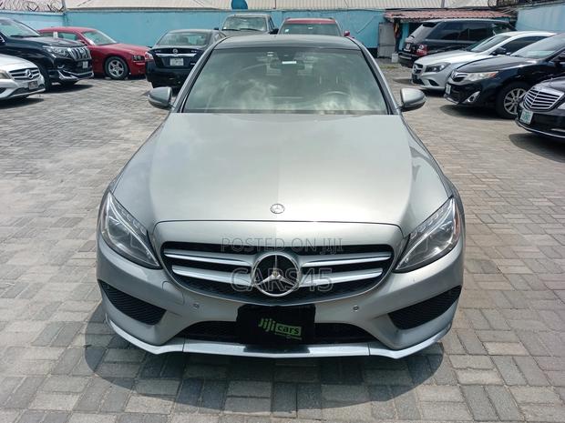 Mercedes-Benz C300 2015 Gray