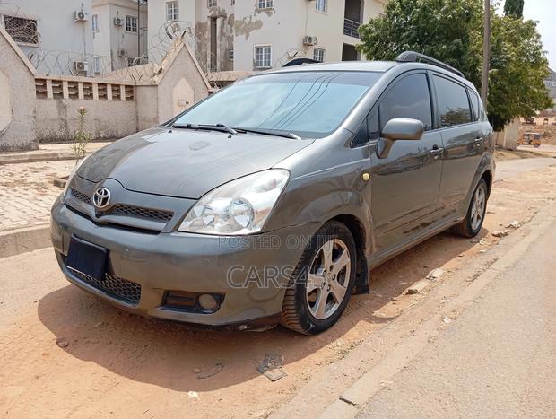 Toyota Corolla Verso 2007 Gray
