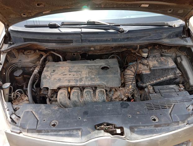 Toyota Corolla Verso 2007 Gray