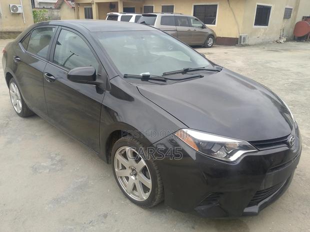Toyota Corolla 2014 Black