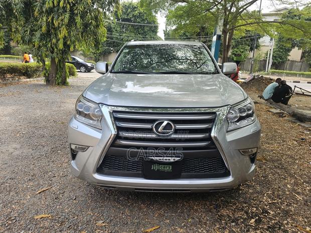 Lexus GX 2014 Silver